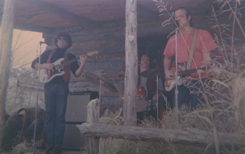 File:Shows-1960s-photo.jpg
